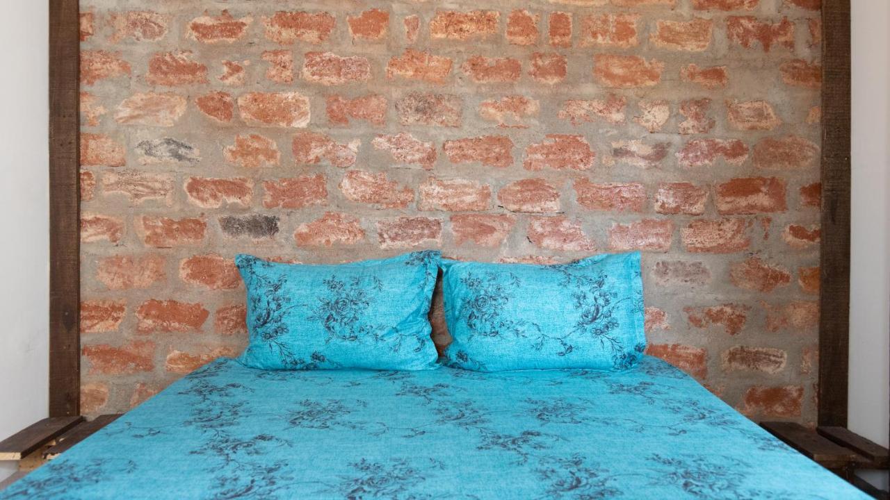 Nicole'S Dorobanti Studio Bucharest Luaran gambar